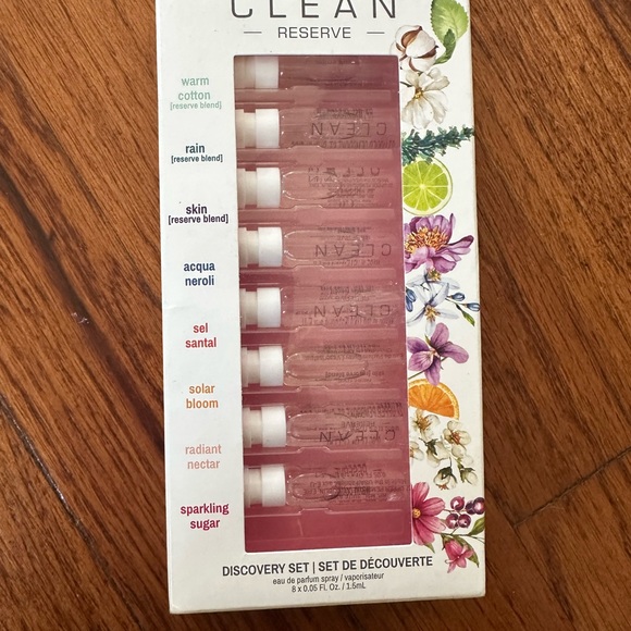 CLEAN Reserve Discovery Set - Assorted Fragrances - Picture 2 of 3